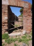 07182 ostia - regio i - insula xii - edificio (i,xii,9) - treppe - 06-2024.jpg